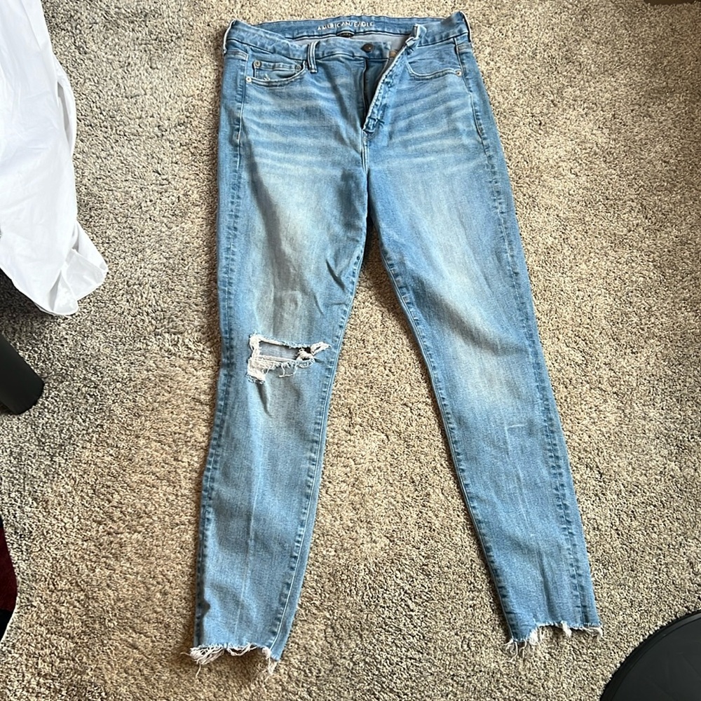 Womens American Eagle jeans